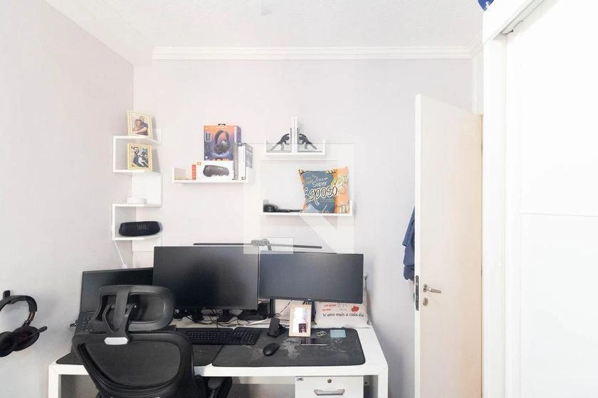 50 m² apartment with a home office and a washing machine — photo 35