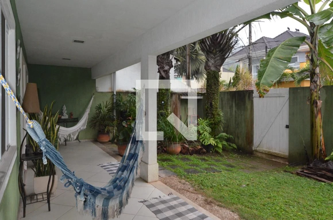 Casa com 4 quartos e jardim privativo — photo 77