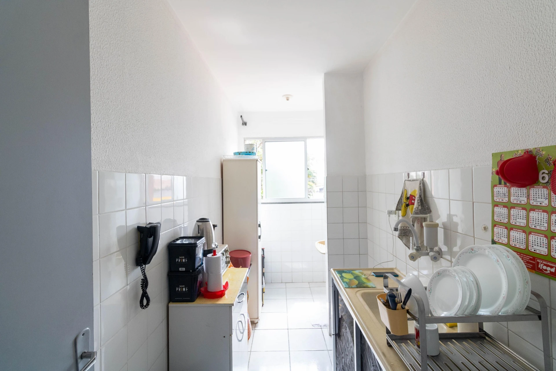 2-bedroom apartment in a building with a gym — photo 12