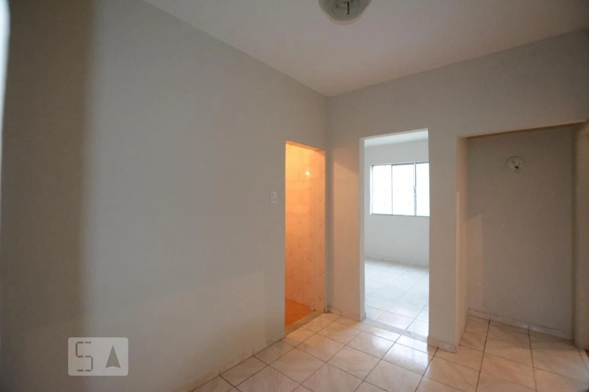 3-bedroom apartment with a glass-enclosed balcony — photo 53
