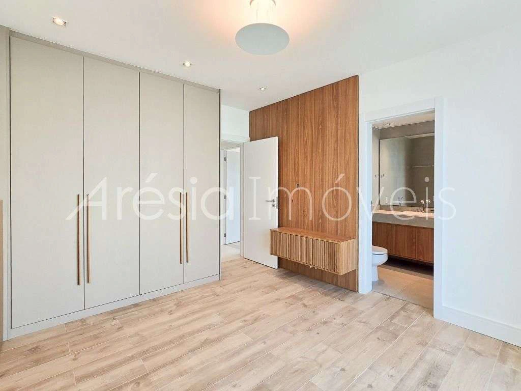 Apartamento de 267 m² com 3 suítes e piscina privativa — photo 23