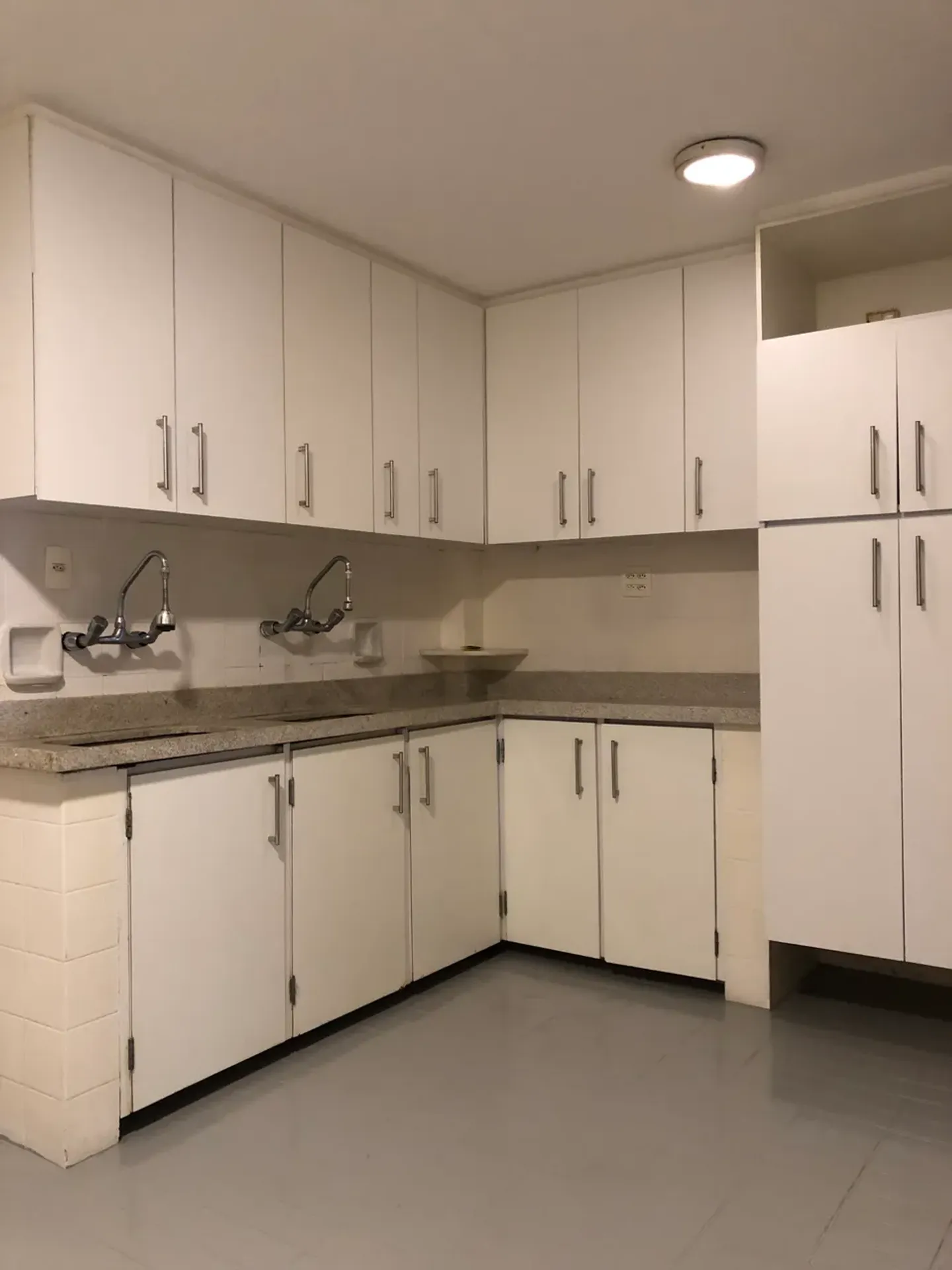 Орендна квартира 165 м² з 3 спальнями і 2 ванними — photo 2