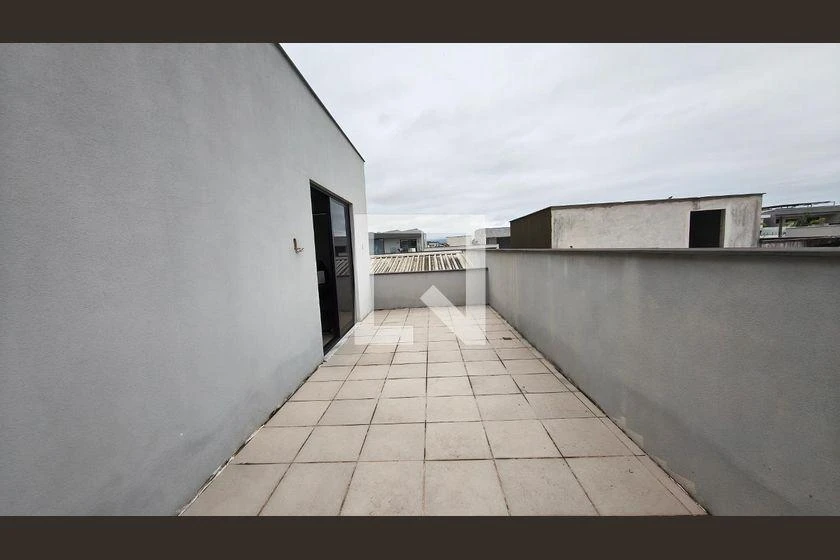 5-bedroom house with a bathtub in Rio de Janeiro — photo 48