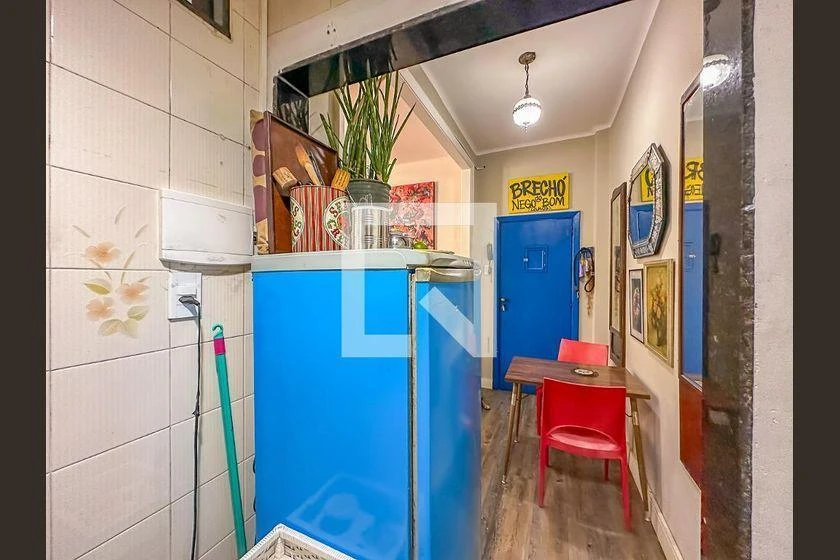 Furnished studio, 33 m², with a home office — photo 8