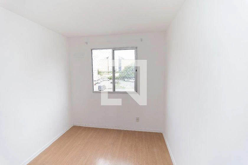 2-bedroom apartment in a building with a pool — photo 14