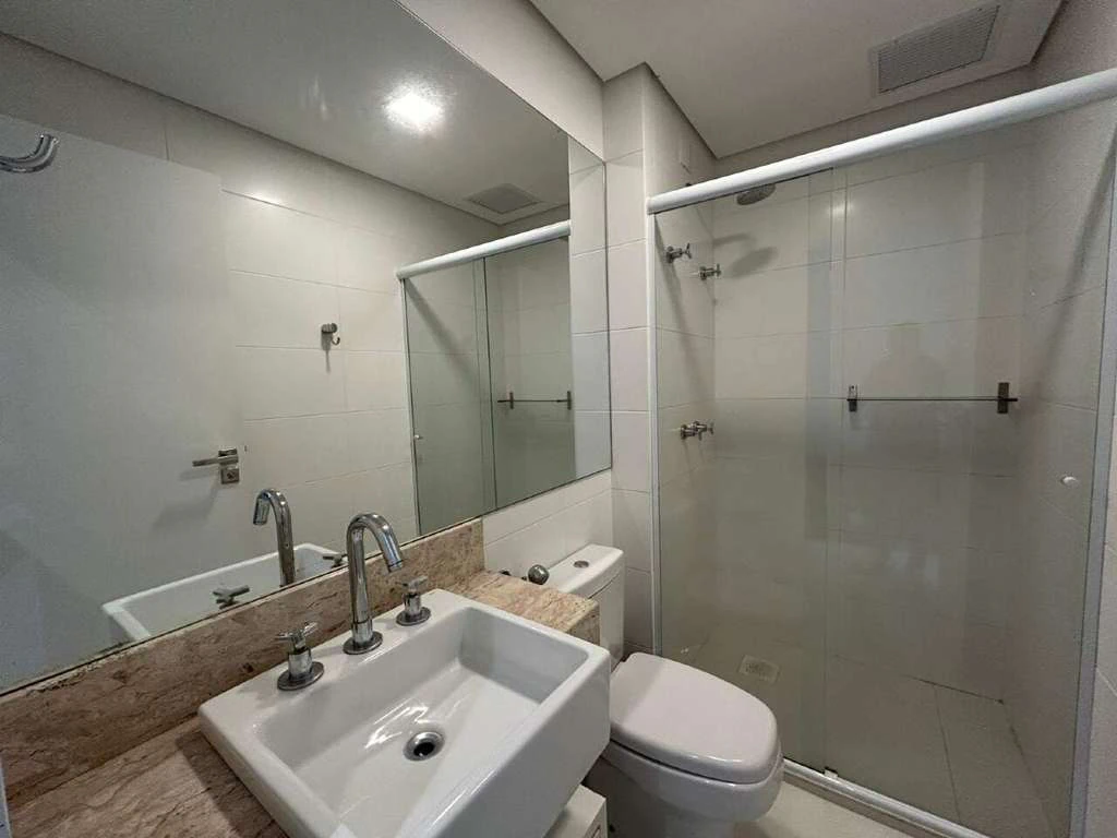 Apartamento amueblado de 88 m² con 1 dormitorio y plaza — photo 4