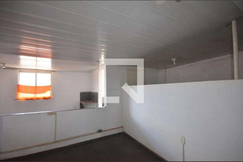 1-bedroom apartment with 30 m² and no parking — photo 2