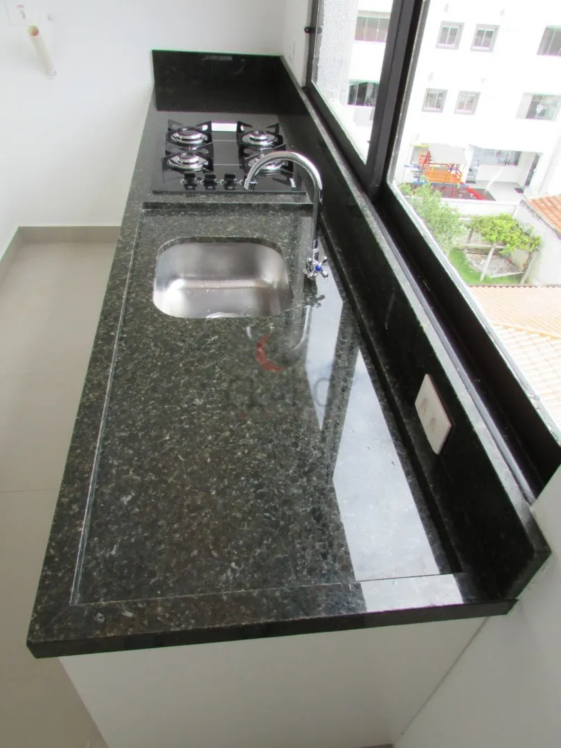 One-bedroom, 30 m² apartment in Curitiba — photo 2