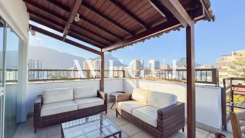 Apartamento mobiliado com 4 quartos e 5 banheiros — photo 9