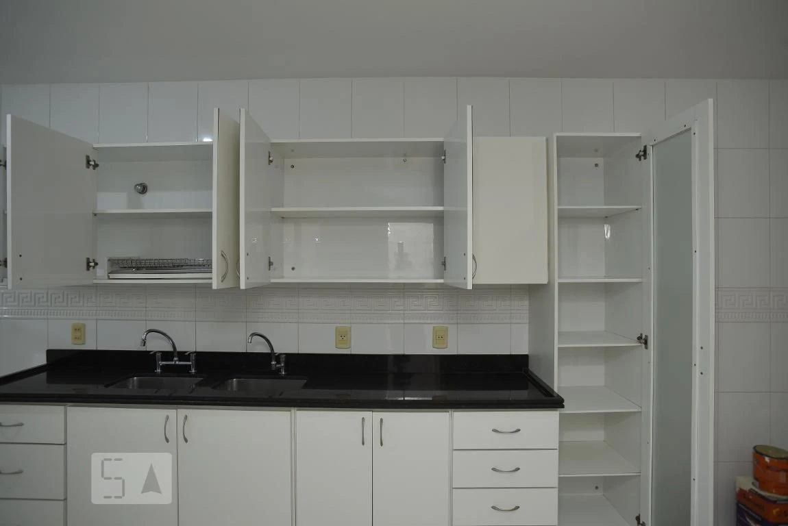 4-bedroom apartment (2 en-suite) with separate kitchen — photo 85