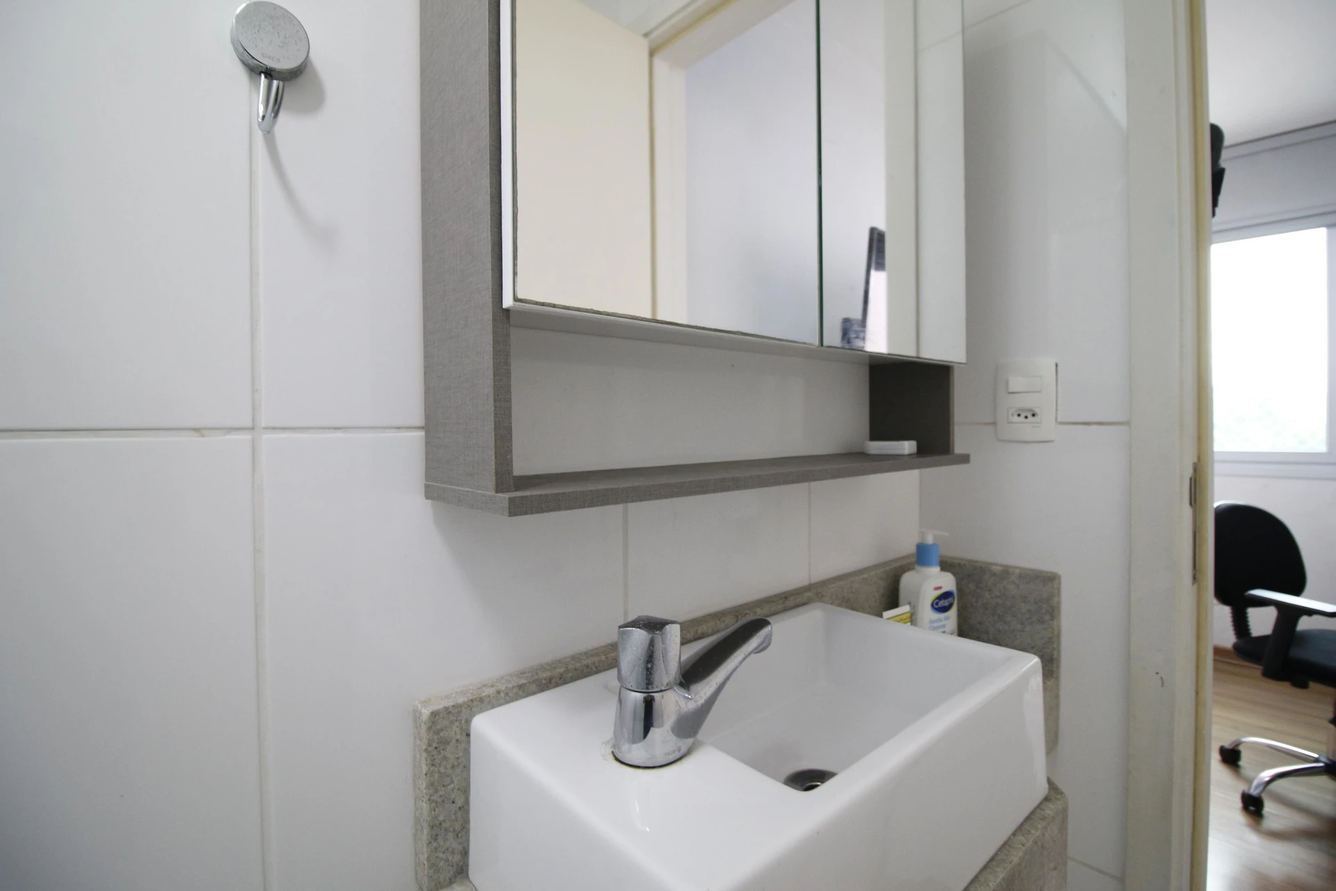 Apartamento com varanda envidraçada, Barra Olímpica — photo 31