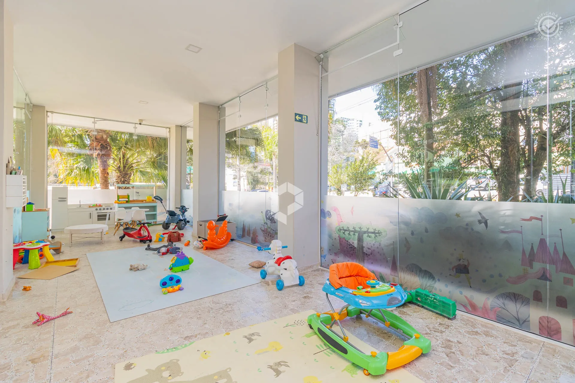 3-bedroom apartment with 189 m² and 1 parking space — photo 38