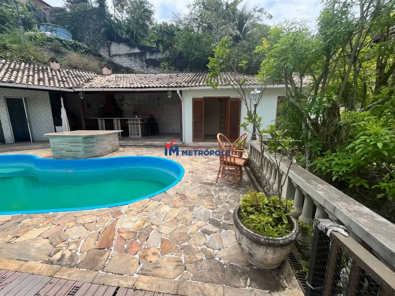 5-bedroom house with a jacuzzi in Rio de Janeiro — photo 28