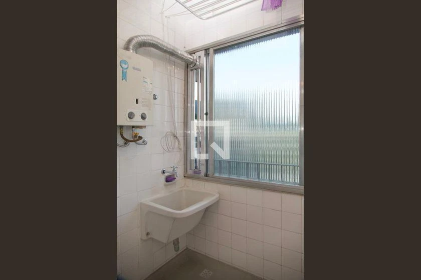 1-bedroom apartment with enclosed kitchen and balcony — photo 53
