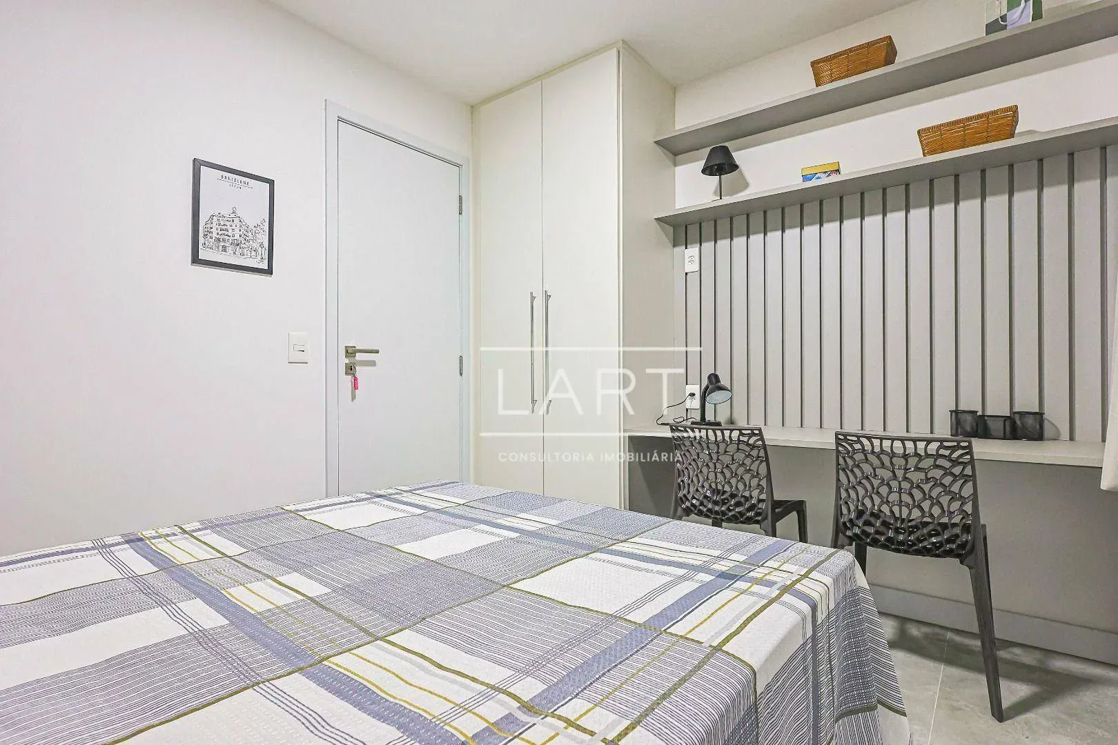 Furnished 100 m² apartment on the 5th floor with 1 parking — photo 5