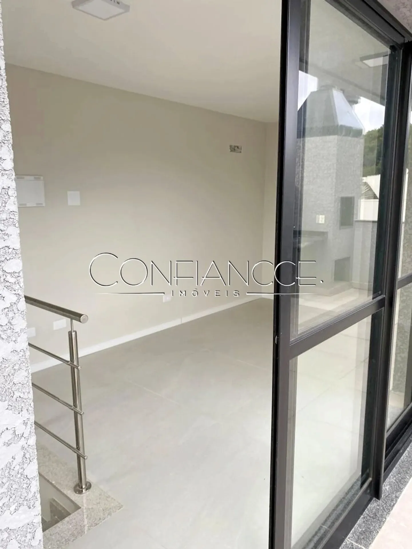 Sobrado em condomínio com 3 suítes e 5 banheiros — photo 16