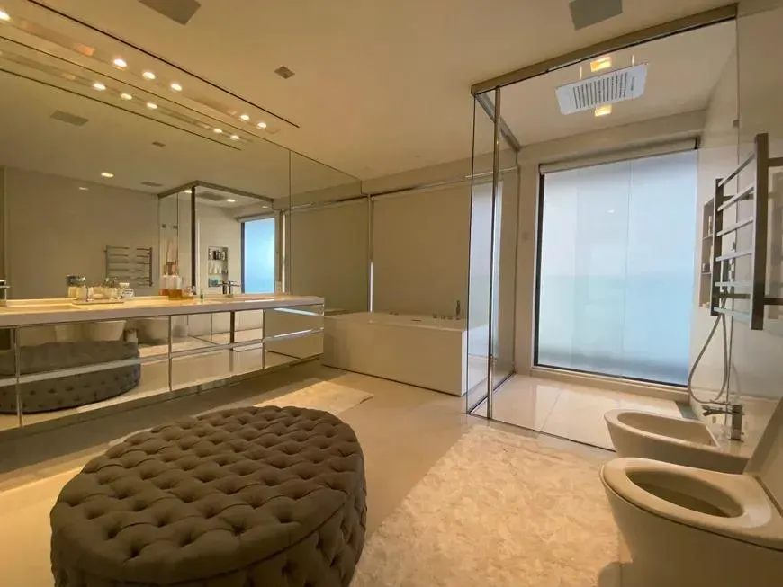 Apartamento sin muebles con 4 dormitorios y 5 baños — photo 32
