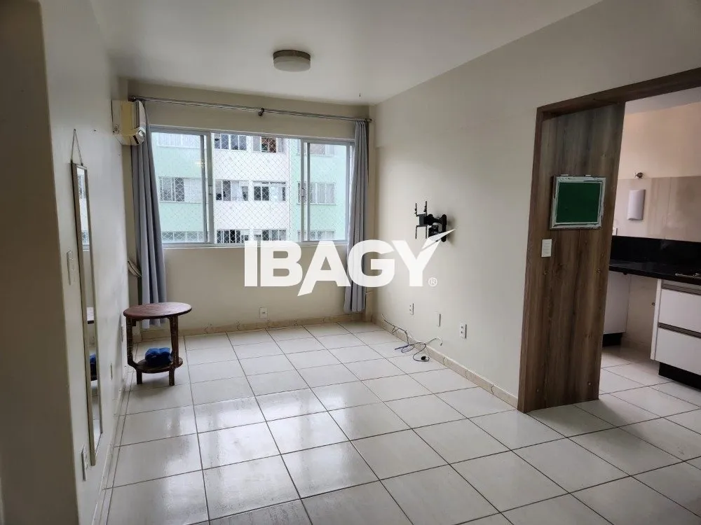 Apartamento de 2 dormitorios con cocina integrada a gas — photo 5