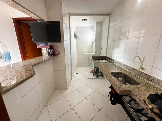 Apartment with 2 bedrooms and a balcony view — photo 2