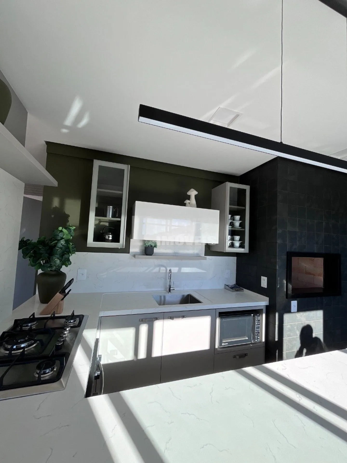Apartamento amueblado de 2 dormitorios con balcón — photo 9