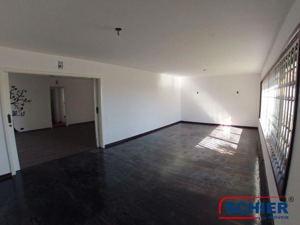 Casa térrea com 5 quartos e 10 vagas no total — photo 12