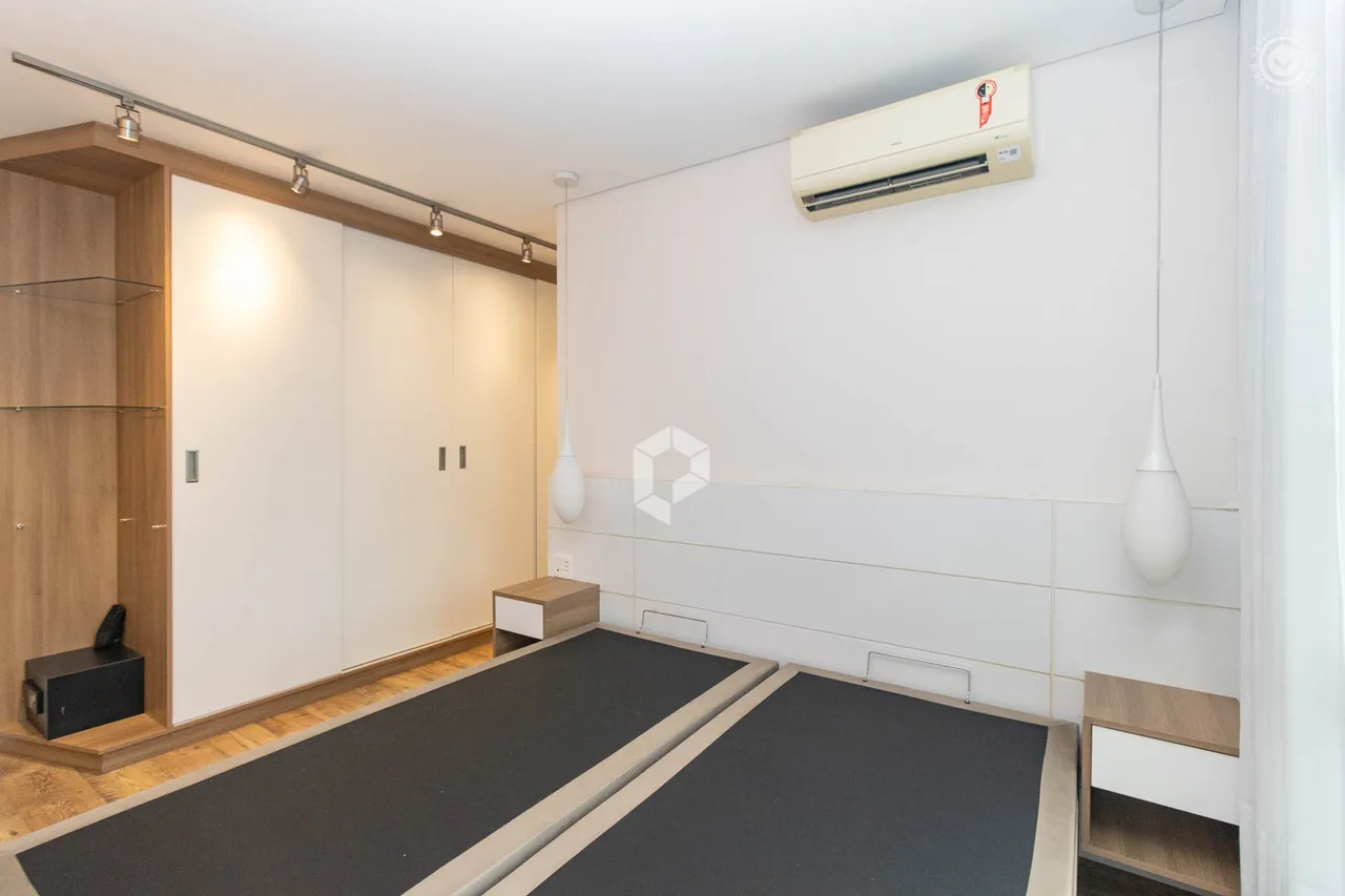 Незамебльована квартира 180 м² з кухнею відкритого плану — photo 11