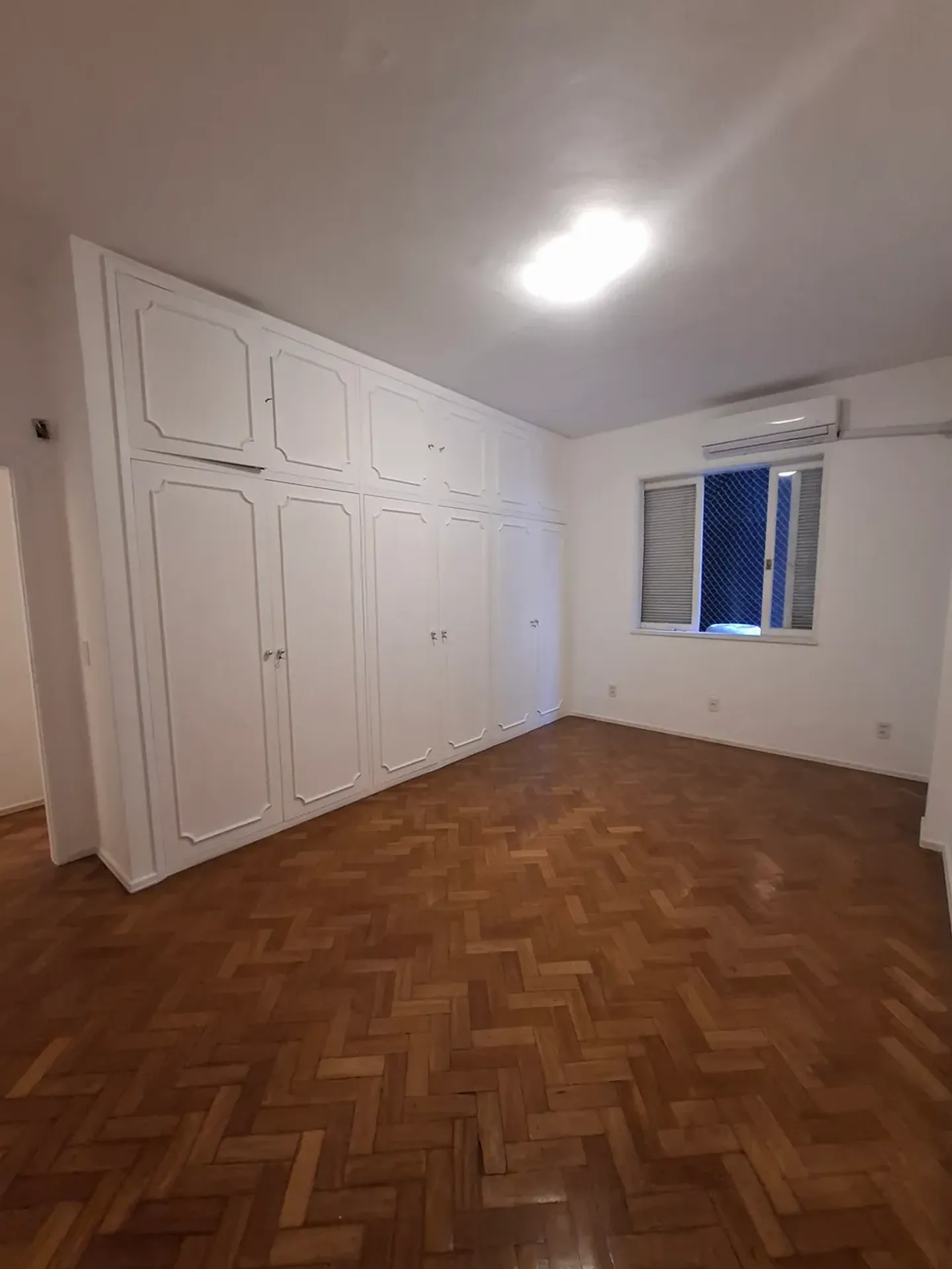 Apartment with 4 bedrooms, 4 bathrooms and 2 parking spaces — photo 23