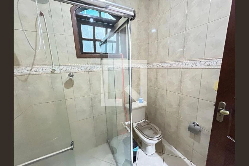 Будинок із 3 спальнями та робочим місцем — photo 37