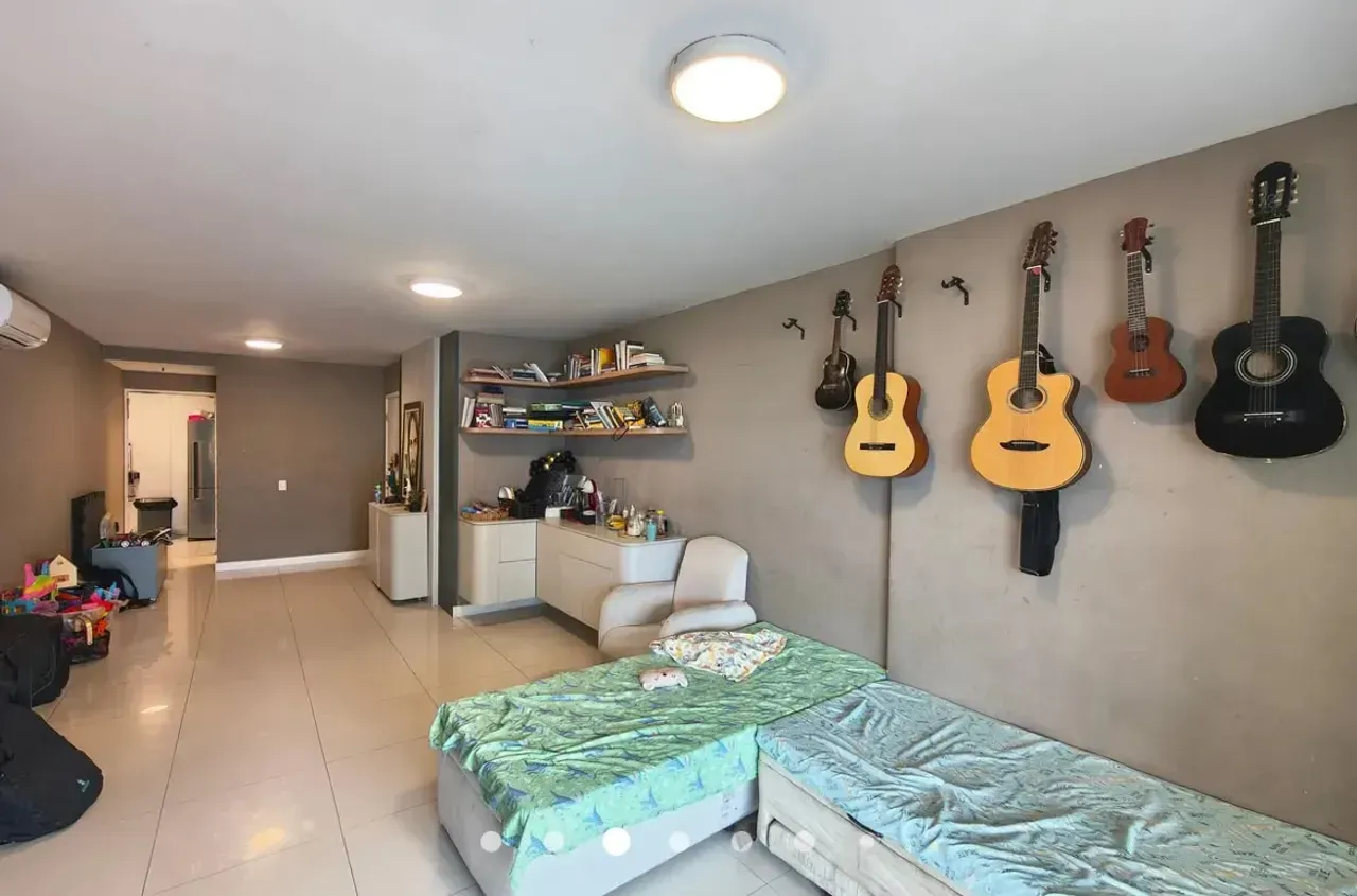 Furnished 3-bedroom apartment with 5 bathrooms — photo 7