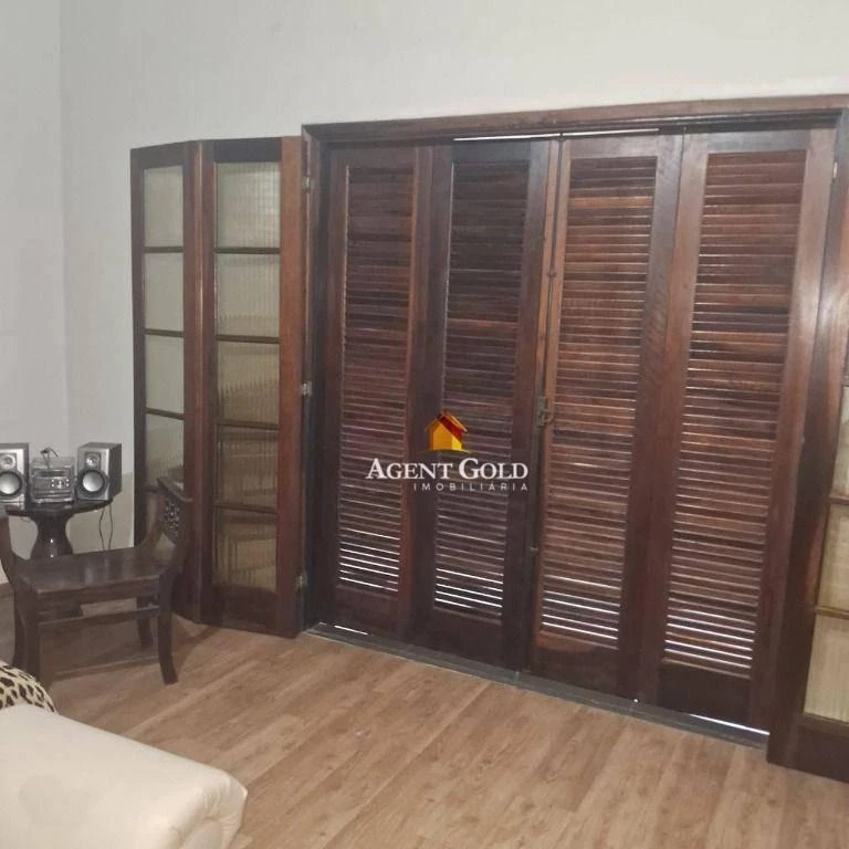 Меблированный дом с 7 спальнями и 800 м² — photo 11
