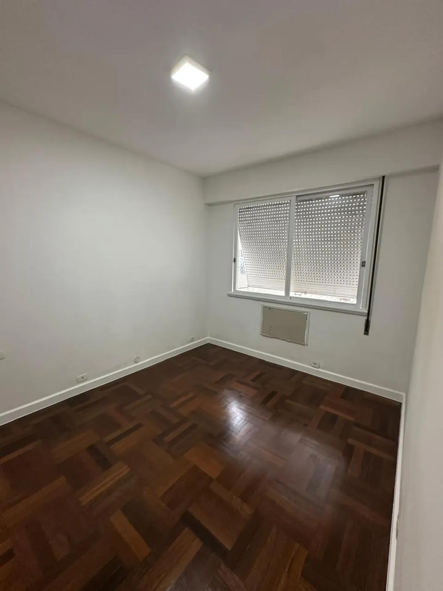 3-bedroom apartment with 4 bathrooms and 1 parking space — photo 30