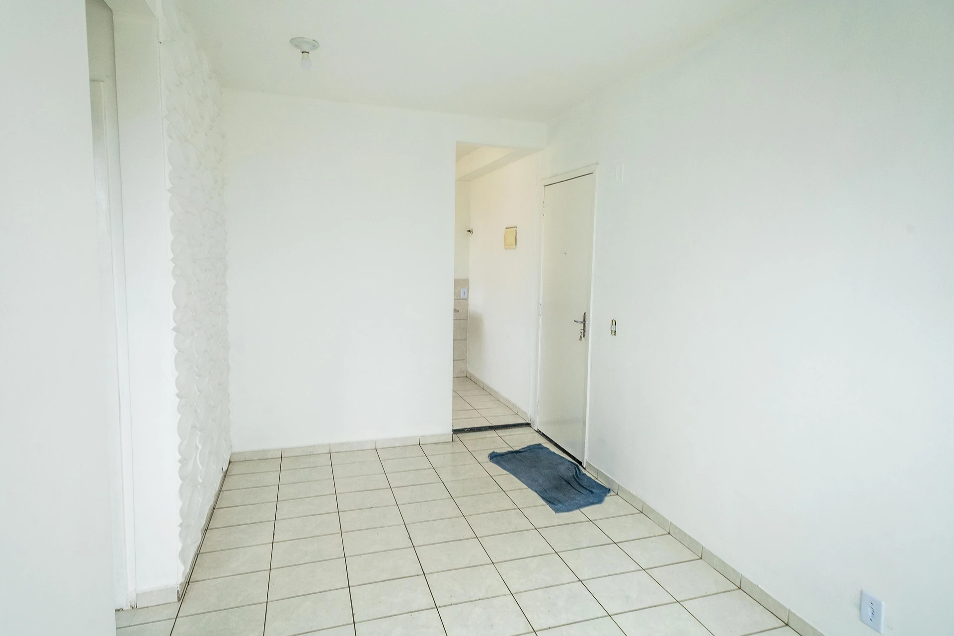 2-bedroom apartment with private garden and 1 parking spot — photo 9
