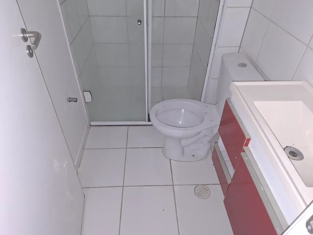 2-bedroom apartment with glass shower and 44 m² — photo 15