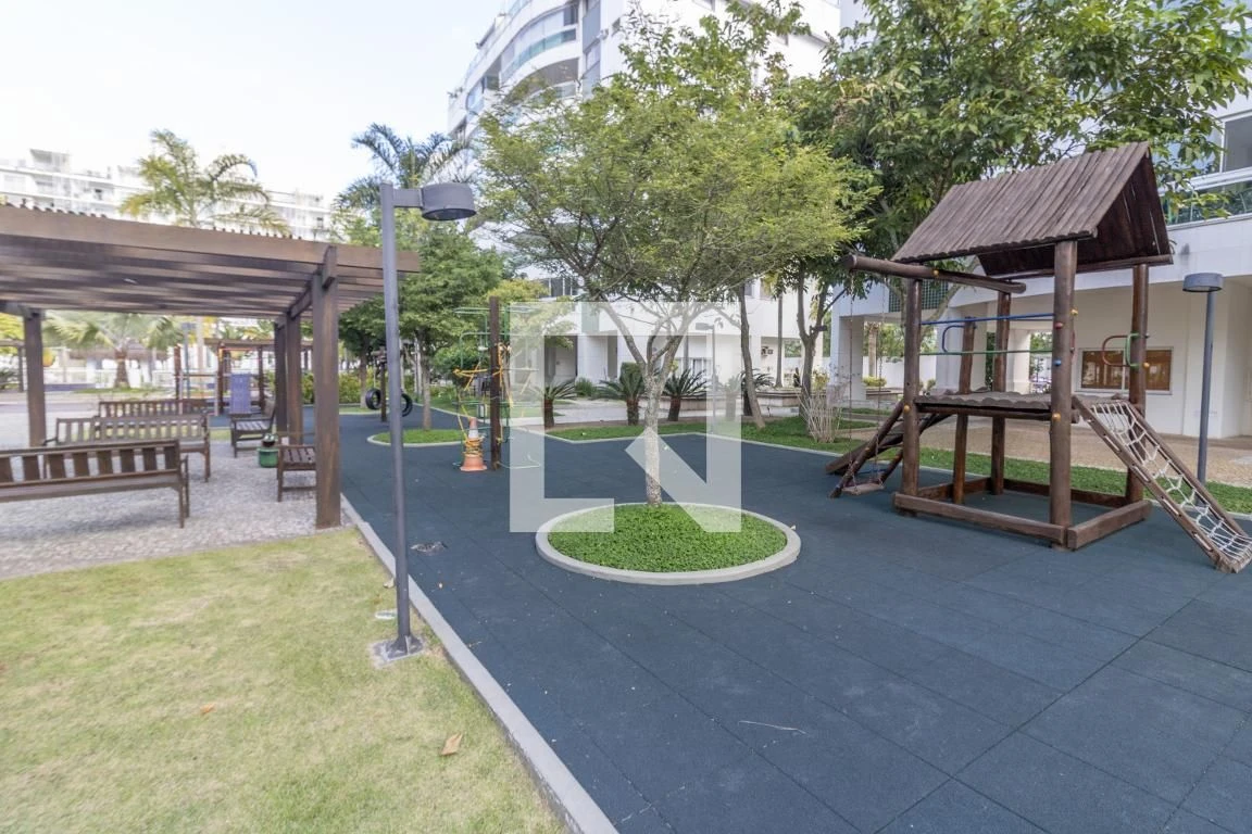 Apartamento para alugar com 5 quartos e piscina no condomínio — photo 40