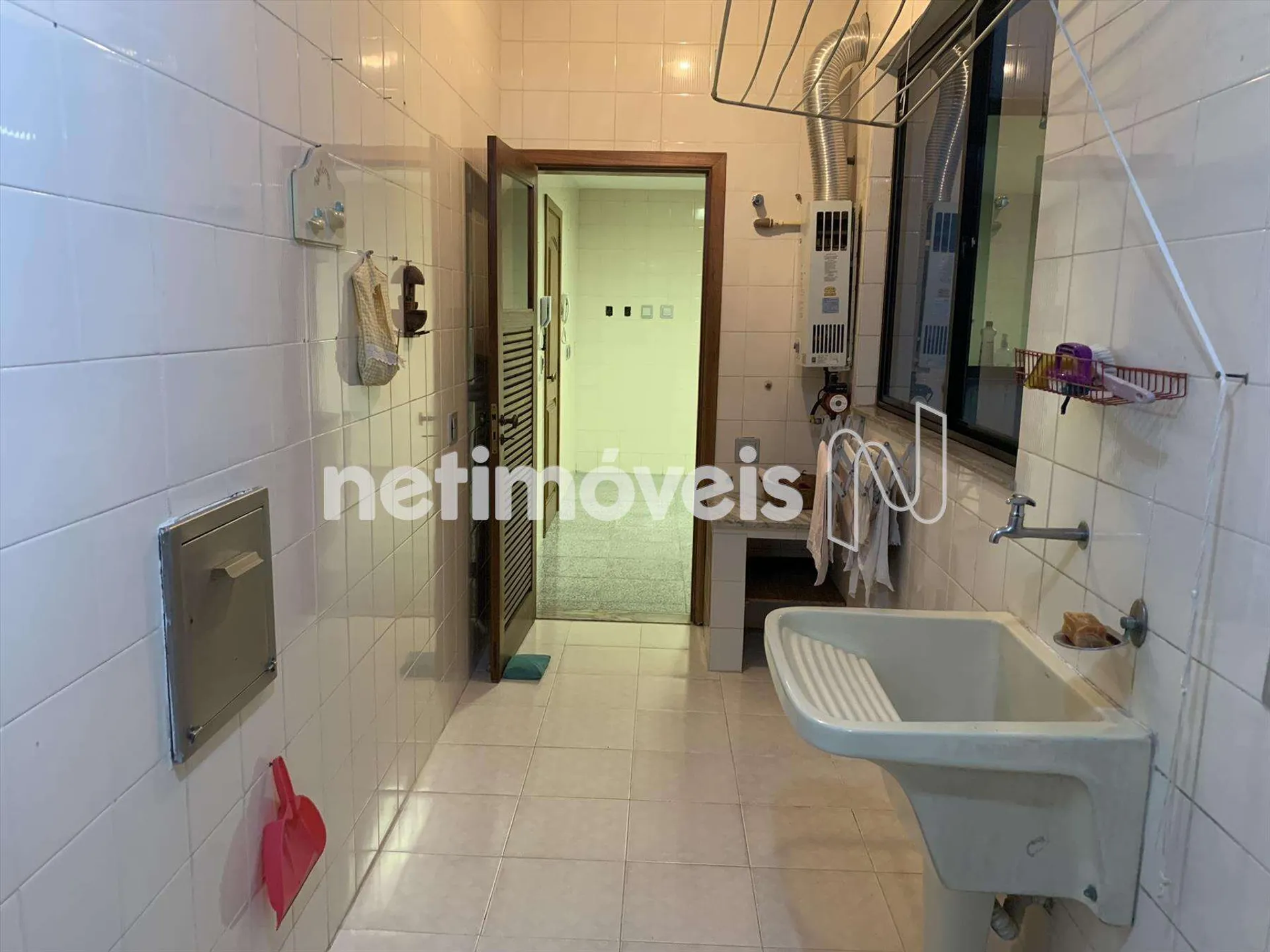 4-bedroom apartment with balcony and 2 parking spots — photo 28
