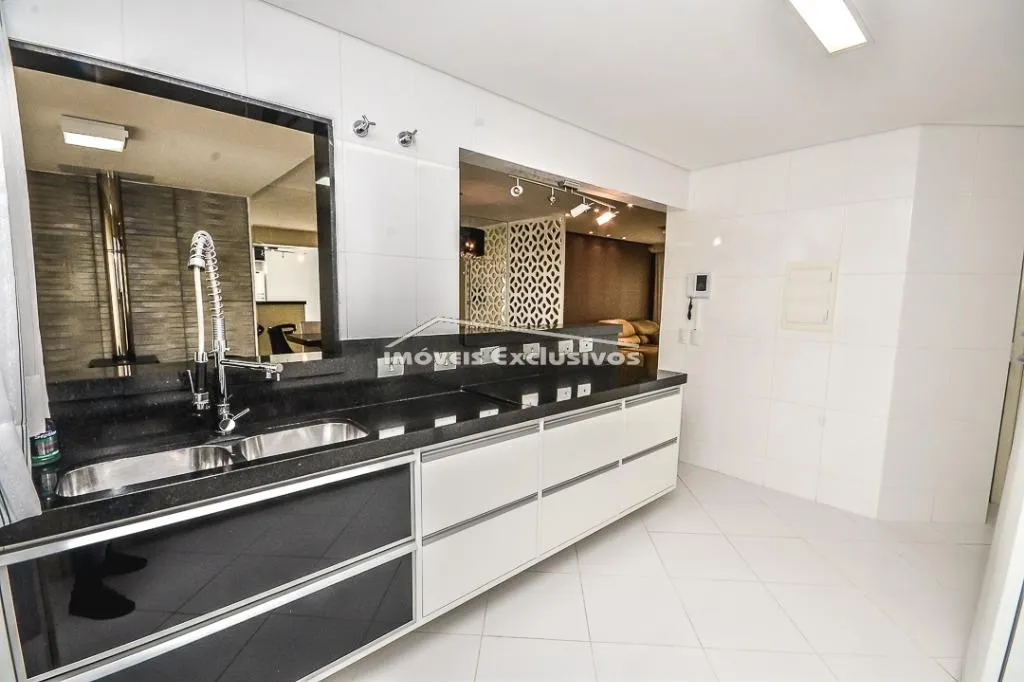 Furnished 253 m² house with 4 bedrooms and an open gas kitchen — photo 2