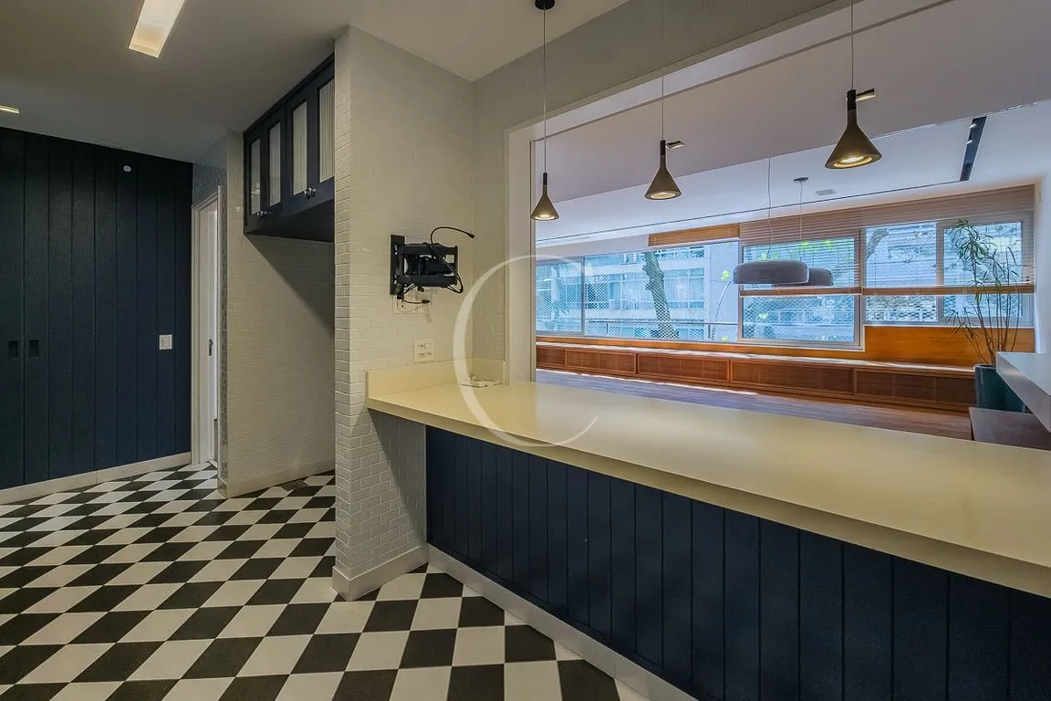 Мебльована квартира 239 м² з 3 спальнями та 2 паркомісцями — photo 12
