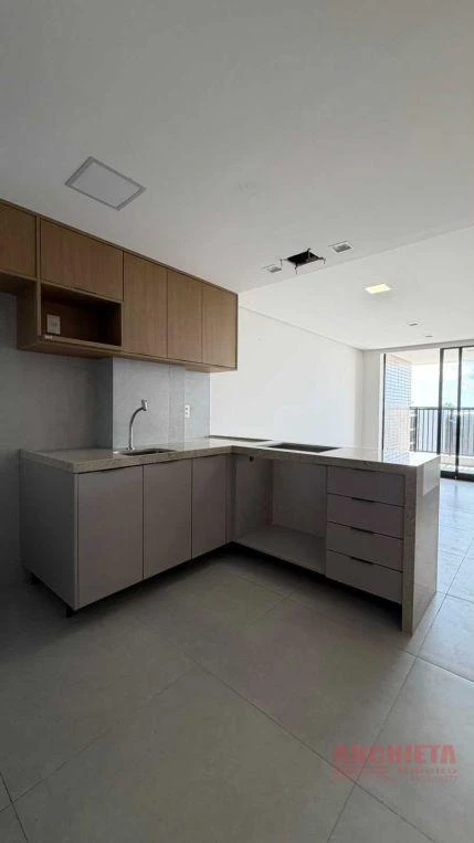 Furnished apartment, 60 m², with floor-to-ceiling windows — photo 13