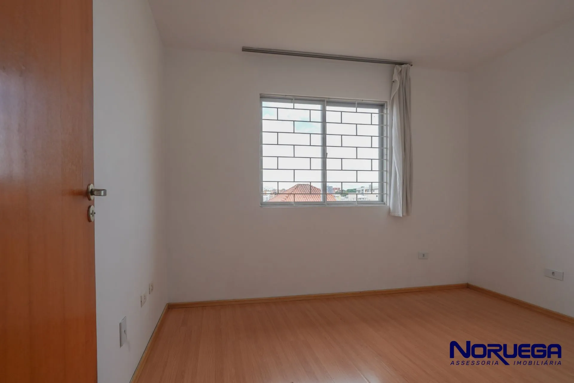 3-bedroom house, 1 with its own bathroom, 105 m², Curitiba — photo 15