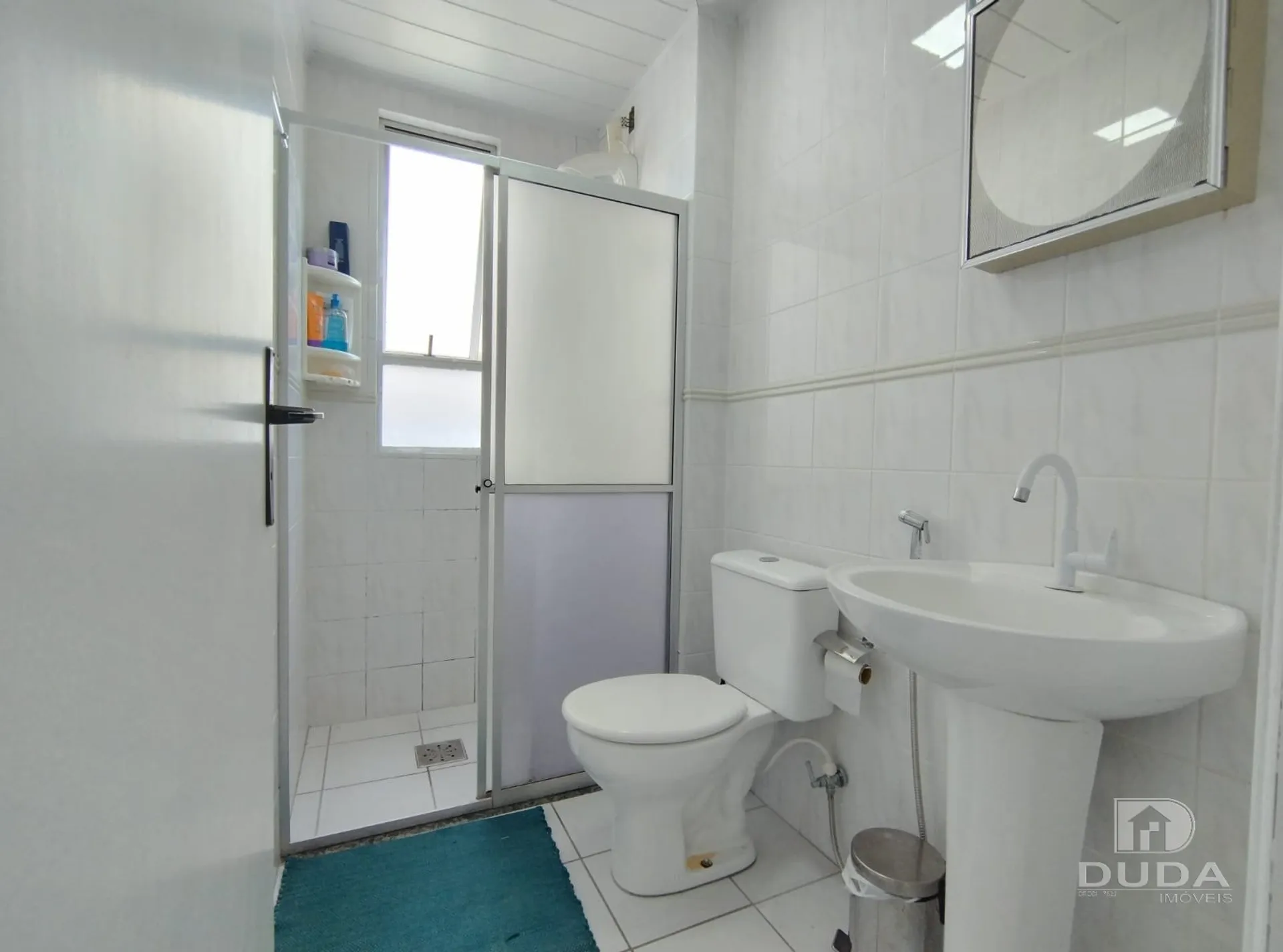 Apartamento amueblado de 2 dormitorios con plaza — photo 21