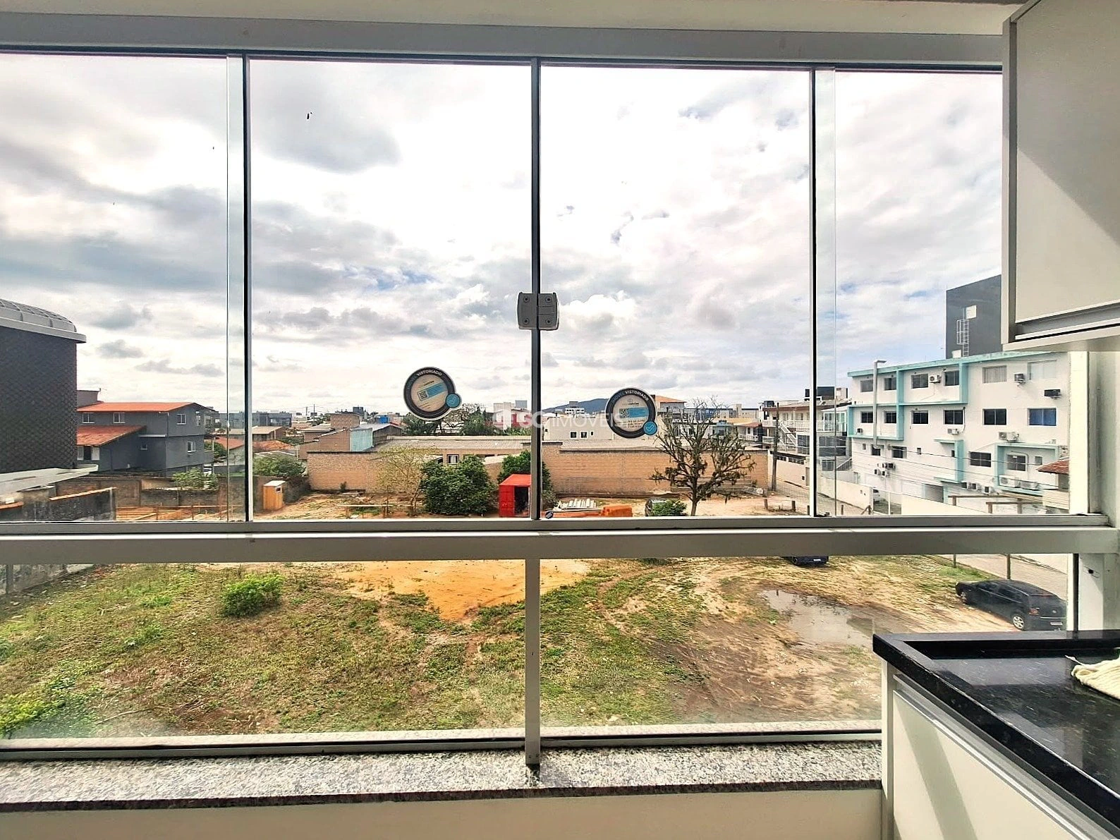 3-bedroom apartment, 1 with its own bathroom, 75 m² — photo 11