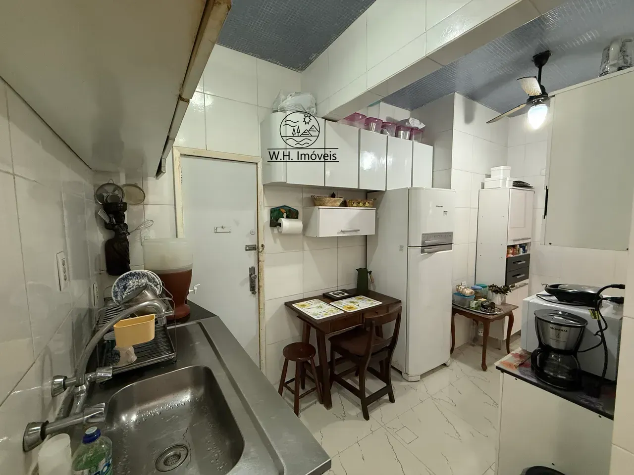 3-bedroom apartment 138 m² with water view — photo 27