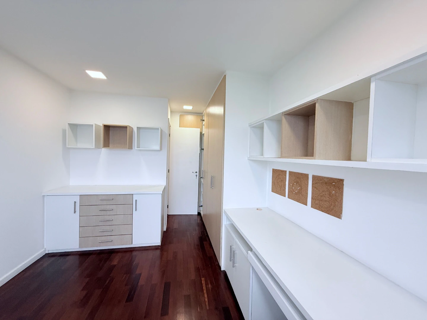 4-bedroom apartment with a washing machine in Rio de Janeiro — photo 17