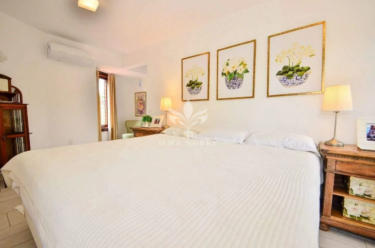 Casa mobiliada com 7 quartos e piscina ao ar livre — photo 2