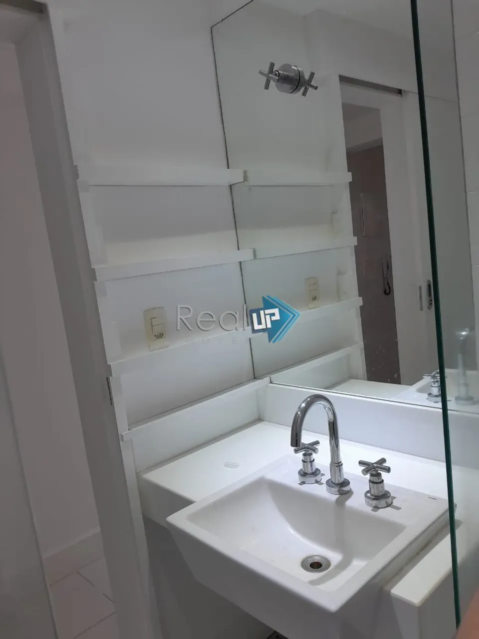 Apartamento para locação com 2 dormitórios e 2 banheiros — photo 11