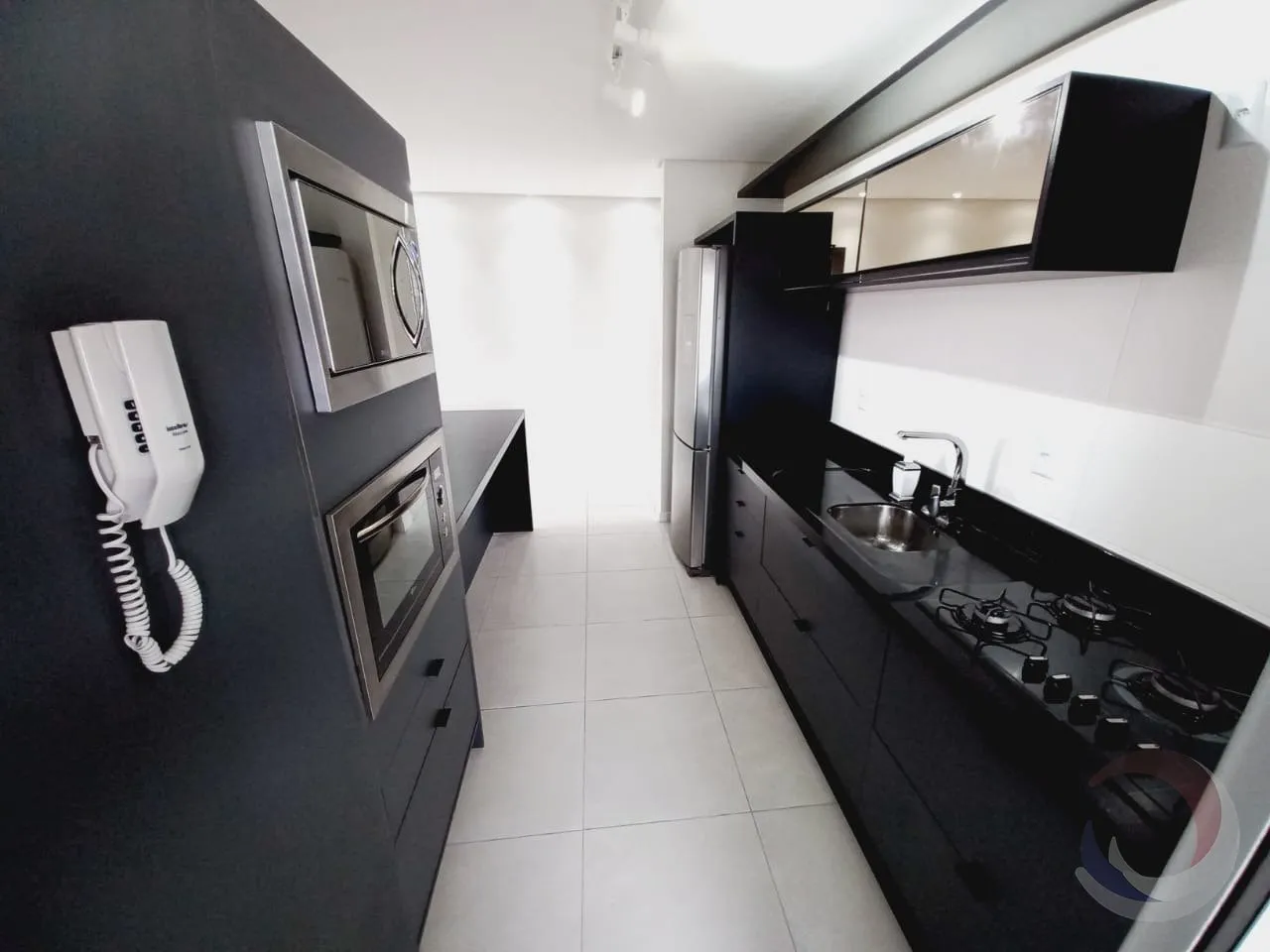 Furnished apartment, 91 m², with a grill on the balcony — photo 5