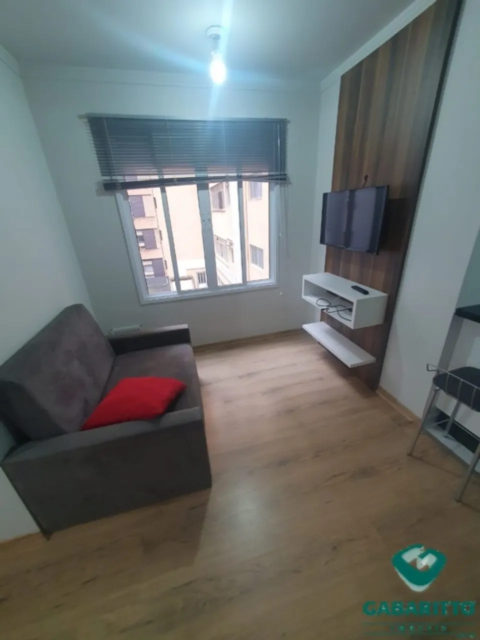 44 m² apartment with fitted kitchen cabinets and 1 bed — photo 5