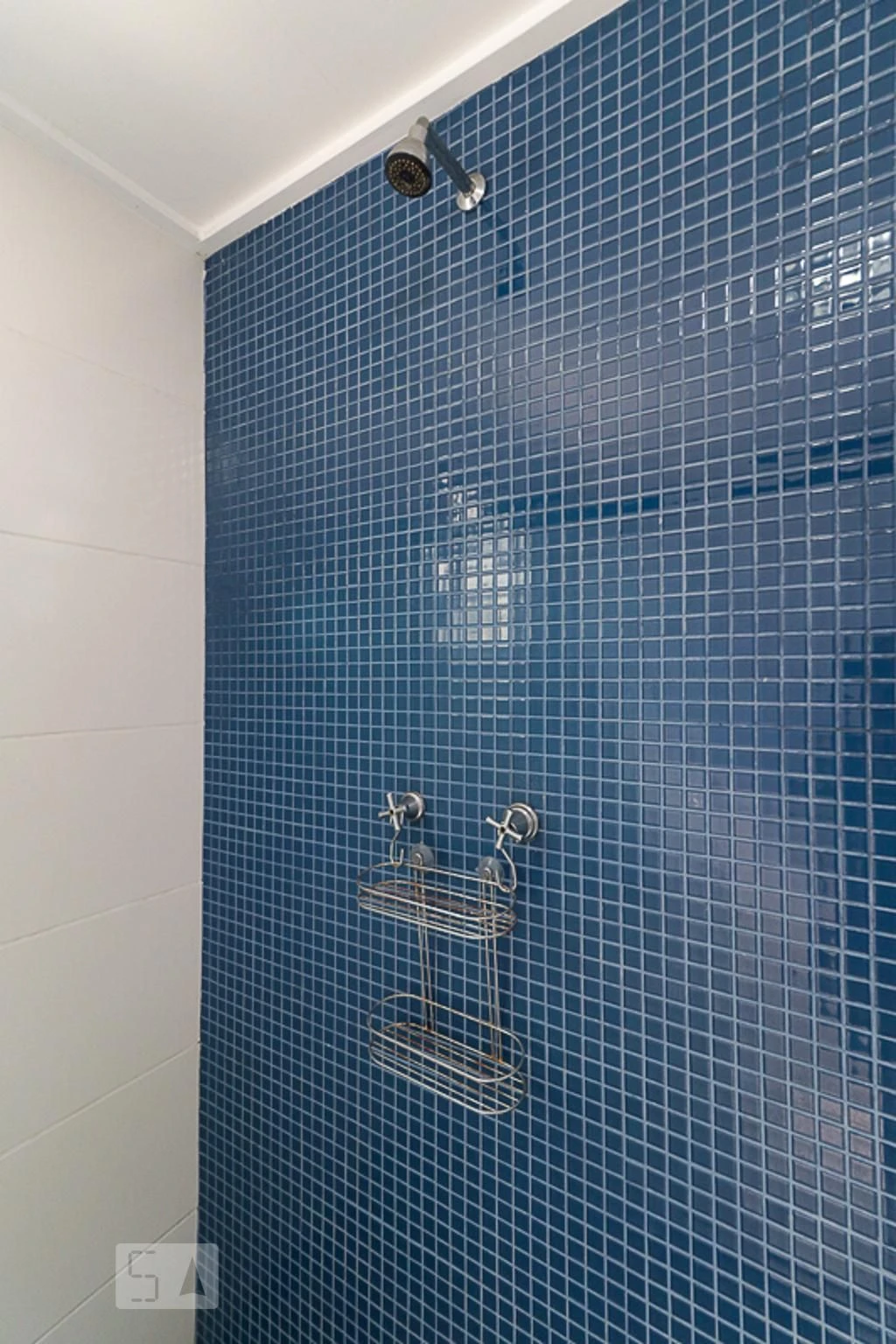 Apartamento mobiliado com 5 quartos e cozinha a gás — photo 43