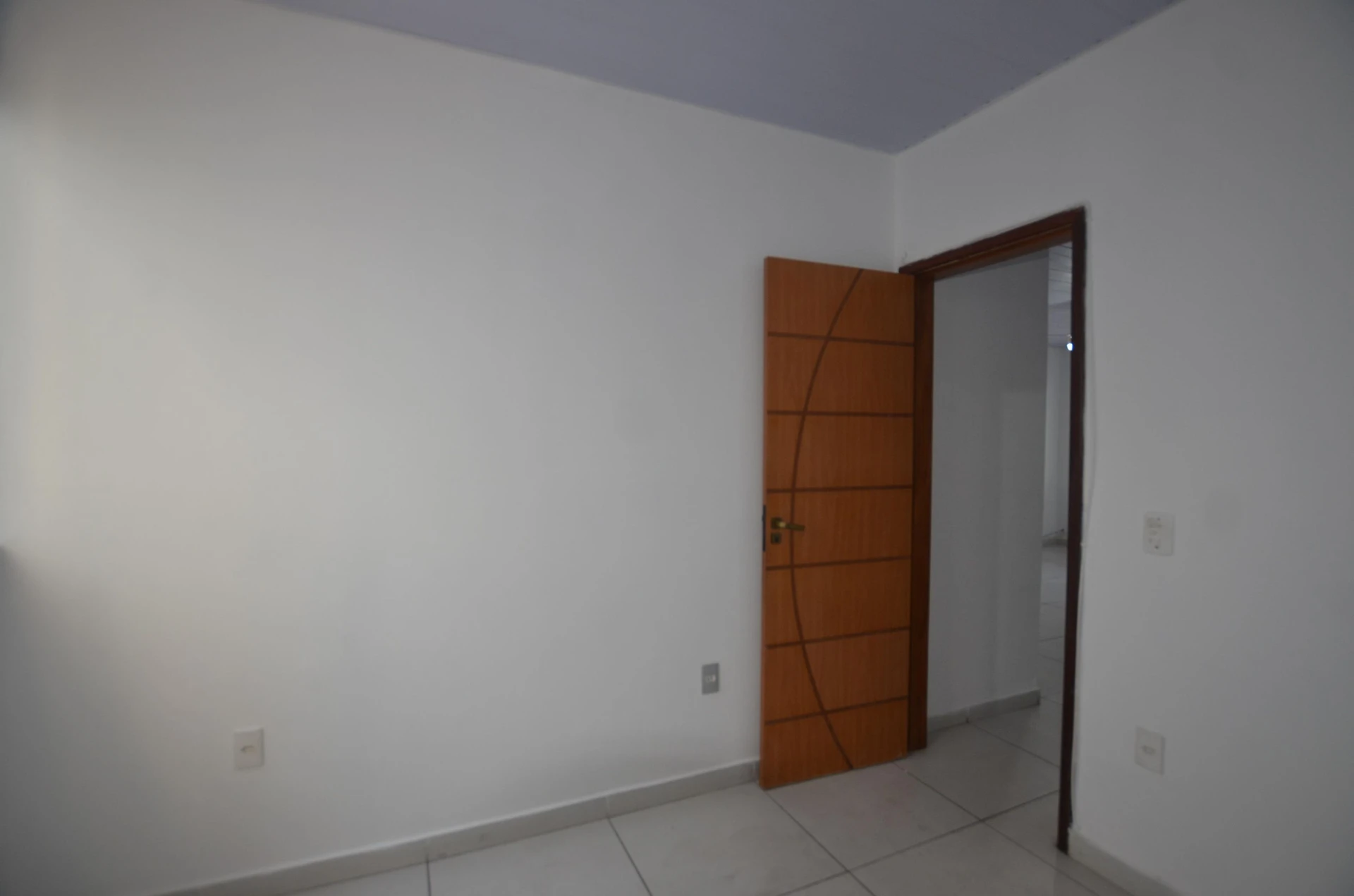 3-bedroom apartment, 1 with its own bathroom, 90 m² — photo 24