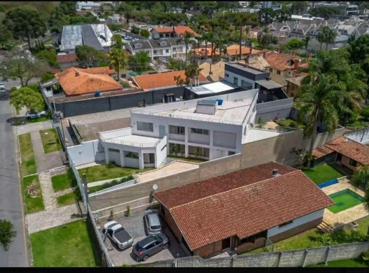 House with 3 en-suite bedrooms and 6 bathrooms — photo 3